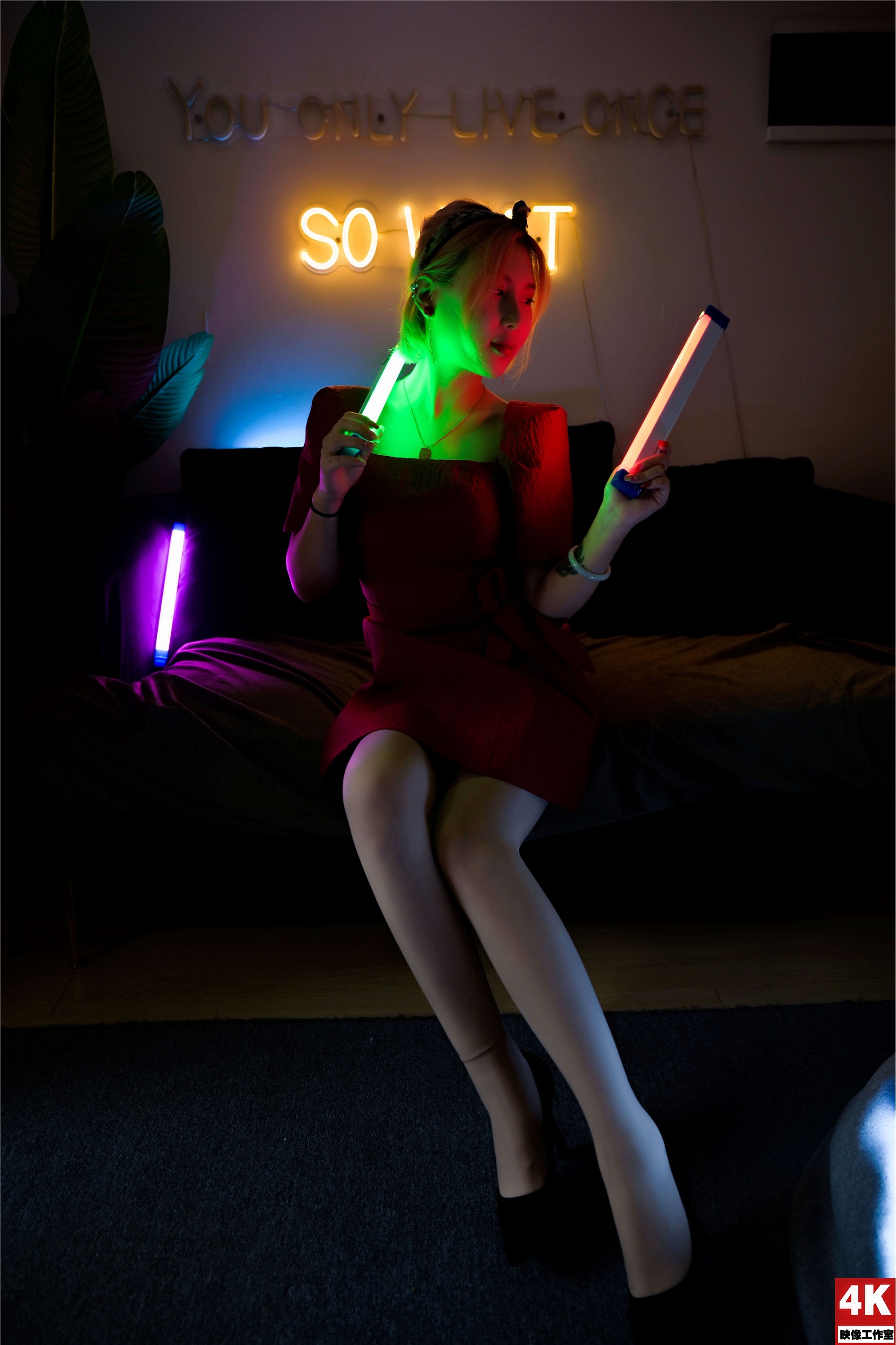 Ligui丽柜 2022.08.17 氛围灯下的肉丝 小發